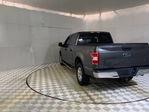 Used 2020 Ford F150 XLT image 4