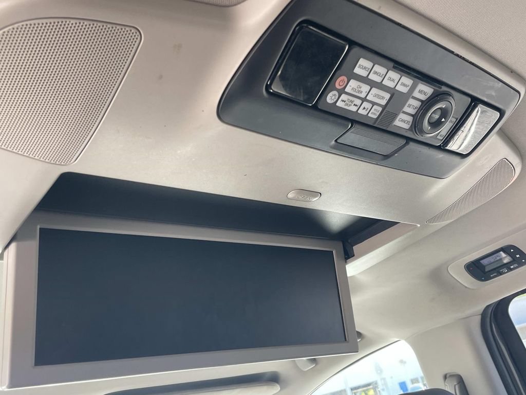 Used 2015 Honda Odyssey Touring Elite image 15