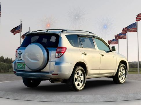 Used 2011 Toyota RAV4 Sport Utility 4D image 7