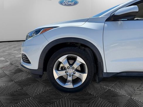 Used 2022 Honda HR-V LX image 14