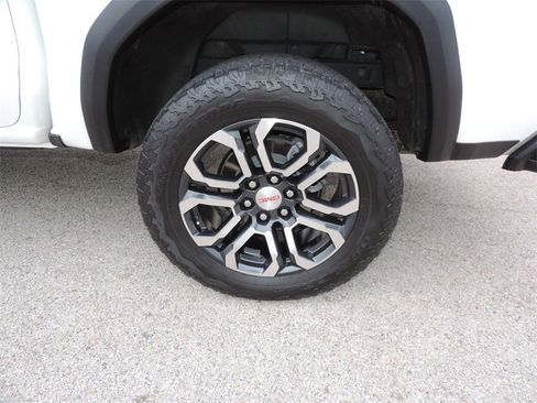 Certified 2024 GMC Canyon AT4 w/ Technology Package image 9