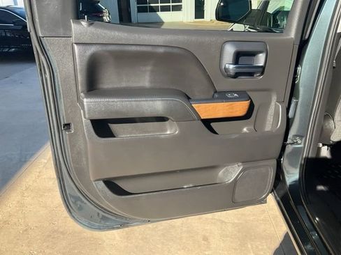 Used 2018 Chevrolet Silverado 1500 LTZ w/ Sport Package AWD/4WD image 24