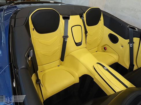 Used 2023 Aston Martin DBS Superleggera Volante image 30