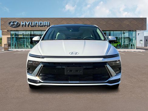 New 2025 Hyundai Sonata SEL image 12