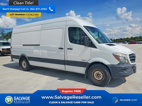 Used 2015 Mercedes-Benz Sprinter 2500 image 5