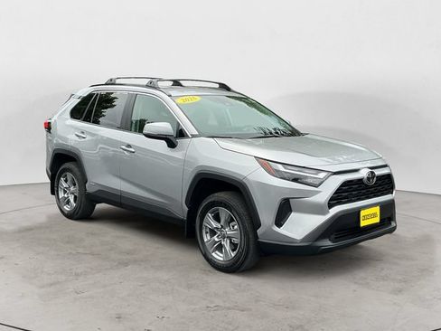 Certified 2025 Toyota RAV4 XLE AWD/4WD image 3