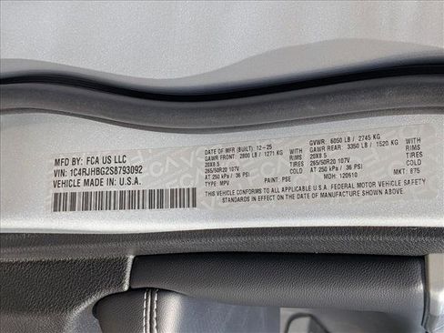 New 2025 Jeep Grand Cherokee Limited AWD/4WD image 19