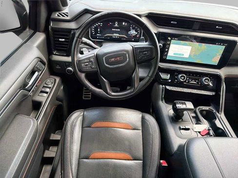 Used 2023 GMC Sierra 1500 AT4 w/ AT4 Premium Package image 11