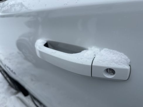 Used 2015 Chevrolet Tahoe LT w/ Max Trailering Package image 8