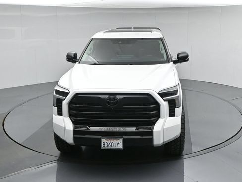 Used 2024 Toyota Tundra Limited AWD/4WD image 37