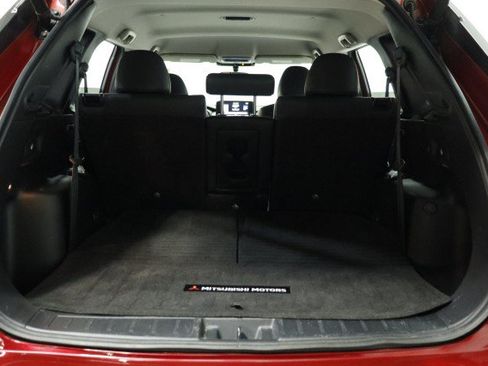 Used 2022 Mitsubishi Outlander SE FWD image 31