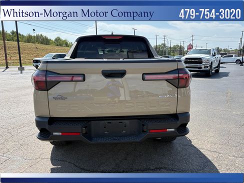 Used 2023 Hyundai Santa Cruz SEL Premium w/ Winter Package AWD/4WD image 6