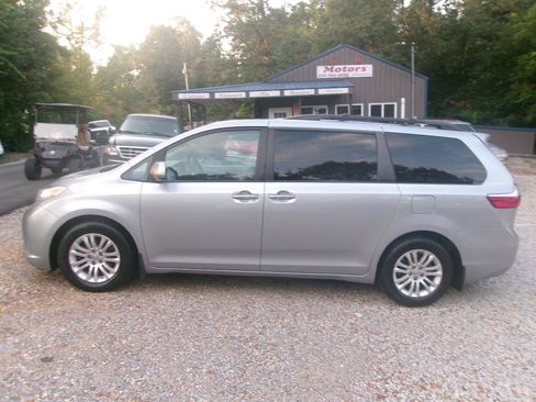 Used 2016 Honda Odyssey EX-L image 9