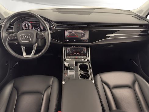 Used 2020 Audi Q7 3.0T Premium Plus w/ Premium Plus Package AWD/4WD image 19