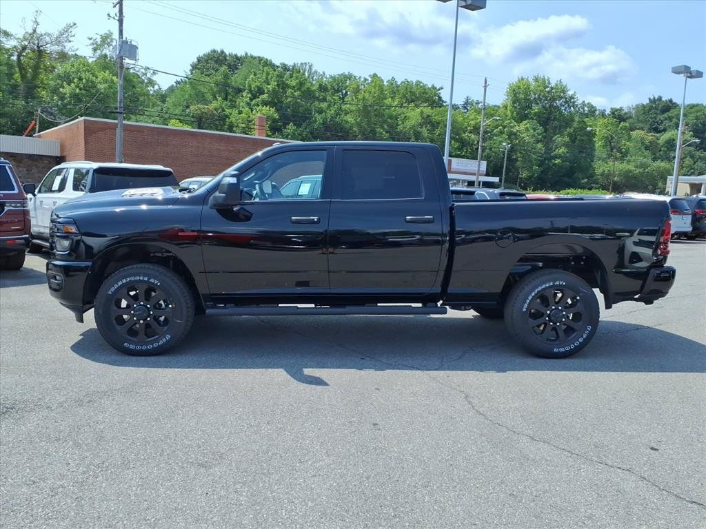 New 2026 RAM 2500 Tradesman AWD/4WD image 7
