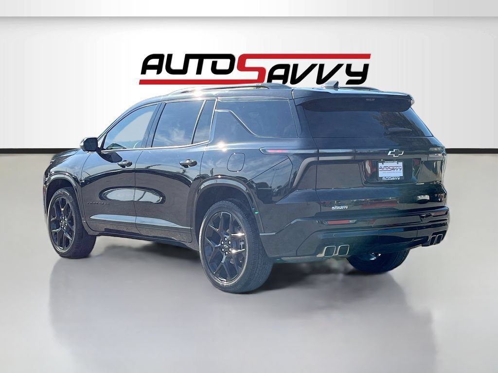Used 2026 Chevrolet Traverse RS AWD/4WD image 5