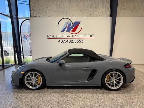 Used 2023 Porsche 718 Boxster Spyder RWD image 18