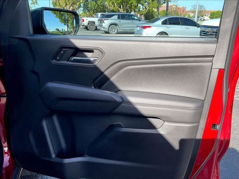 Used 2023 Chevrolet Colorado LT w/ LT Convenience Package image 23