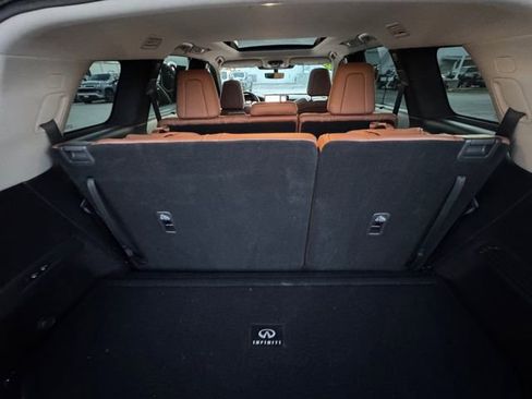 Used 2023 INFINITI QX60 Sensory w/ Vision Package image 32