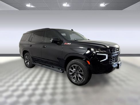 Used 2021 Chevrolet Tahoe Z71 w/ Z71 Off-Road Package image 7