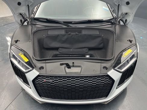 Used 2018 Audi R8 V10 plus image 23