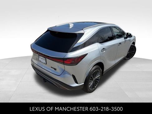 Used 2025 Lexus RX 350 Premium w/ Kick Sensor & Tow Package image 6