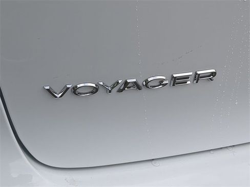 New 2025 Chrysler Voyager LX image 22