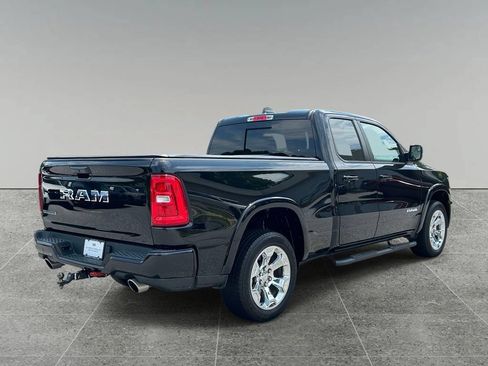 Used 2025 RAM 1500 Big Horn RWD image 6