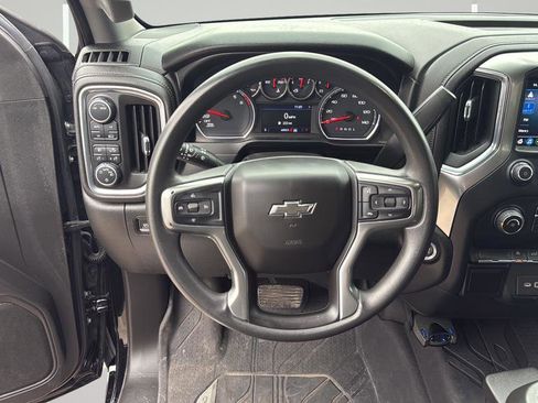 Used 2020 Chevrolet Silverado 1500 RST w/ RST Value Package AWD/4WD image 39