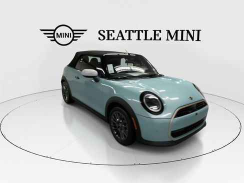 New 2026 MINI Cooper S image 2
