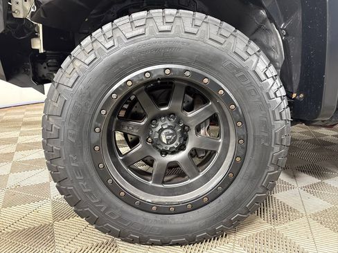Used 2014 Toyota FJ Cruiser 4WD w/ Upgrade Package image 13