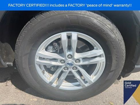 Used 2023 Ford Explorer XLT w/ Equipment Group 202A AWD/4WD image 6