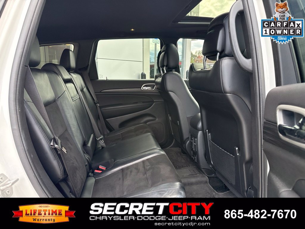 Used 2022 Jeep Grand Cherokee Laredo X AWD/4WD image 14