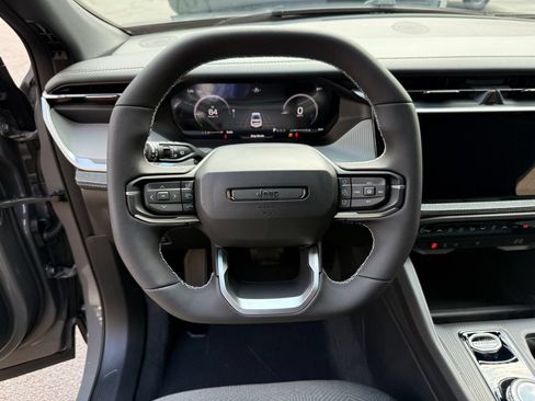 New 2026 Jeep Cherokee Laredo AWD/4WD image 6