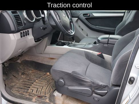 Used 2005 Toyota 4Runner Sport image 4