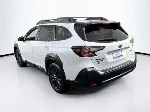 Used 2023 Subaru Outback Onyx Edition AWD/4WD image 7