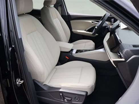 New 2026 Audi Q5 Premium Plus AWD/4WD image 16