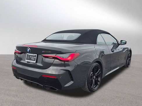 Used 2023 BMW 440i xDrive Convertible w/ Premium Package image 3