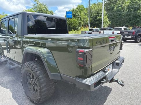 Used 2021 Jeep Gladiator Sport AWD/4WD image 19