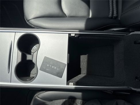 Used 2025 Tesla Model Y Performance AWD/4WD image 20
