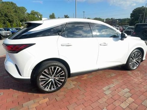 Used 2024 Lexus RX 350 Premium Plus w/ Convenience Package FWD image 2
