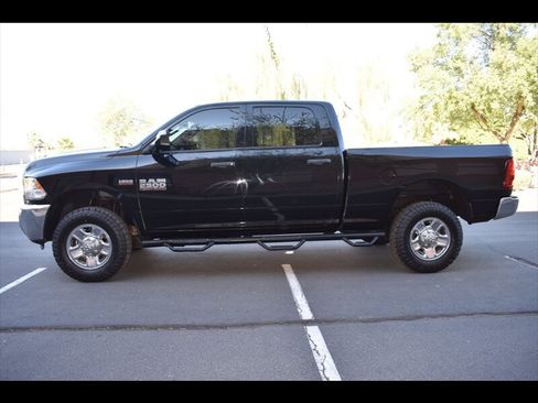 Used 2015 RAM 2500 Tradesman w/ Chrome Appearance Group image 4