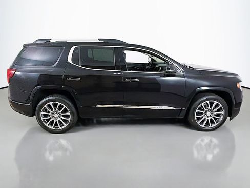 Used 2023 GMC Acadia Denali w/ Denali Ultimate Package image 19