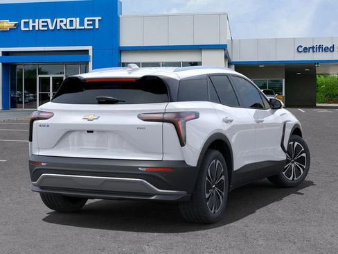 New 2025 Chevrolet Blazer EV LT image 4
