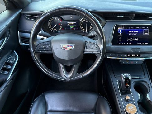 Used 2019 Cadillac XT4 Premium Luxury w/ Enhanced Visibility Package image 27