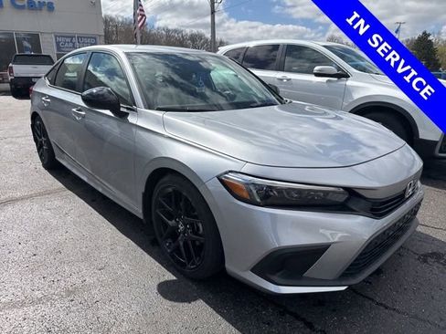 Used 2024 Honda Civic Sport image 1