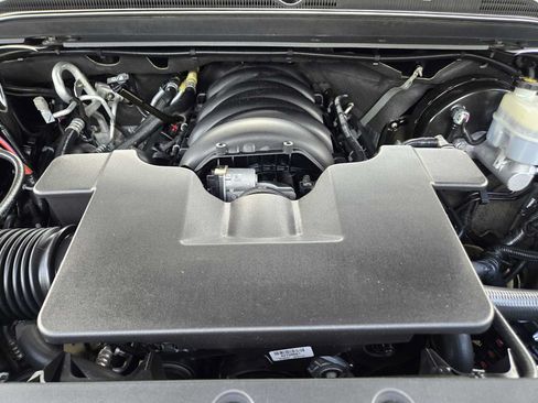 Used 2020 Chevrolet Tahoe LT AWD/4WD image 32