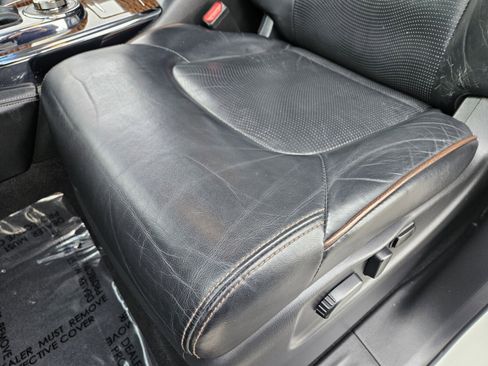 Used 2017 Nissan Armada SL image 8