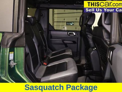 Used 2023 Ford Bronco Big Bend w/ Sasquatch Package AWD/4WD image 17