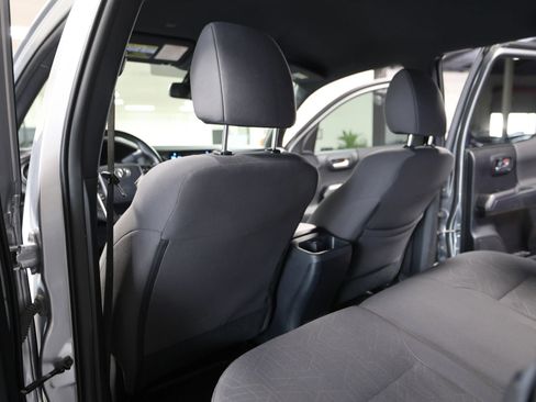 Used 2019 Toyota Tacoma TRD Off-Road w/ Technology Package image 42